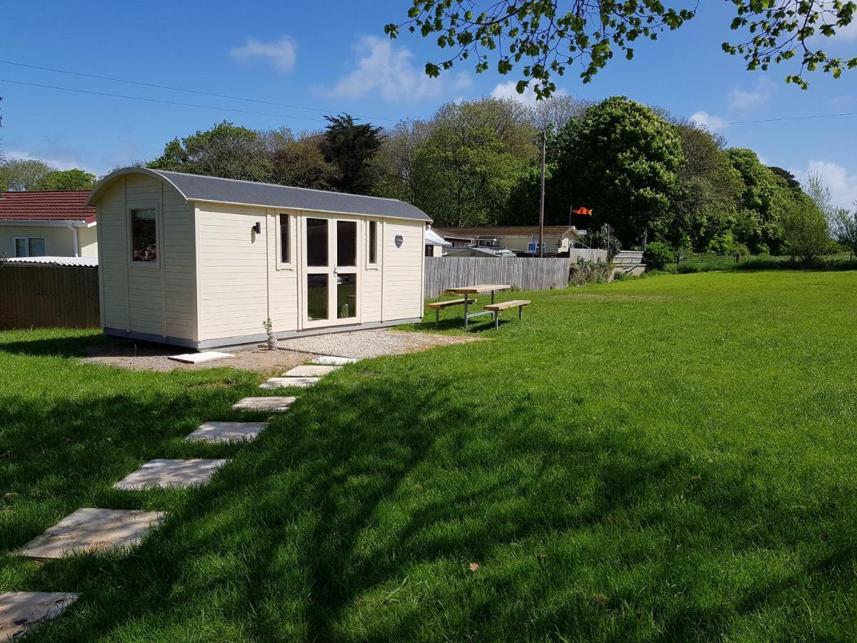 Acorn Camping And Caravan Park Llantwit Major Ngoại thất bức ảnh