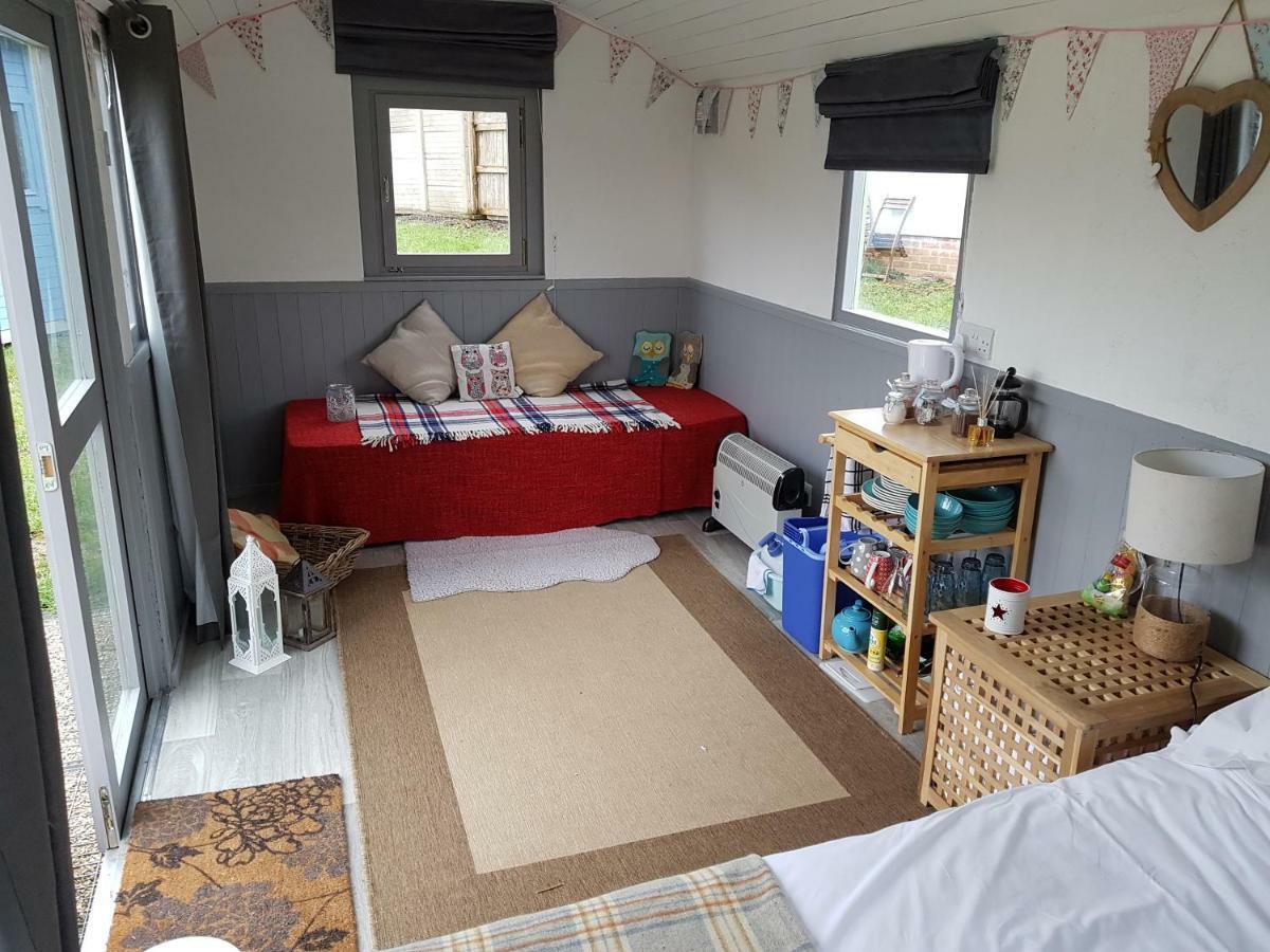 Acorn Camping And Caravan Park Llantwit Major Ngoại thất bức ảnh