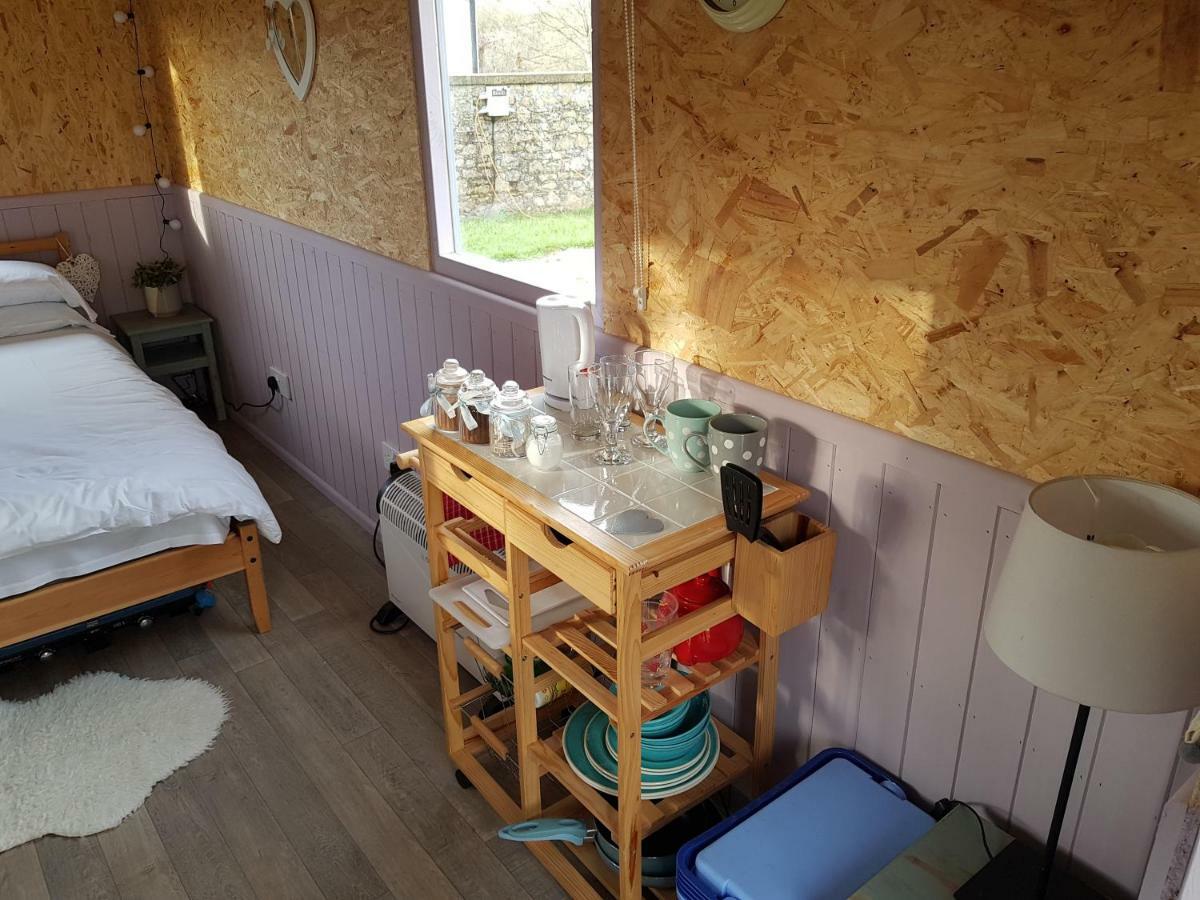 Acorn Camping And Caravan Park Llantwit Major Ngoại thất bức ảnh