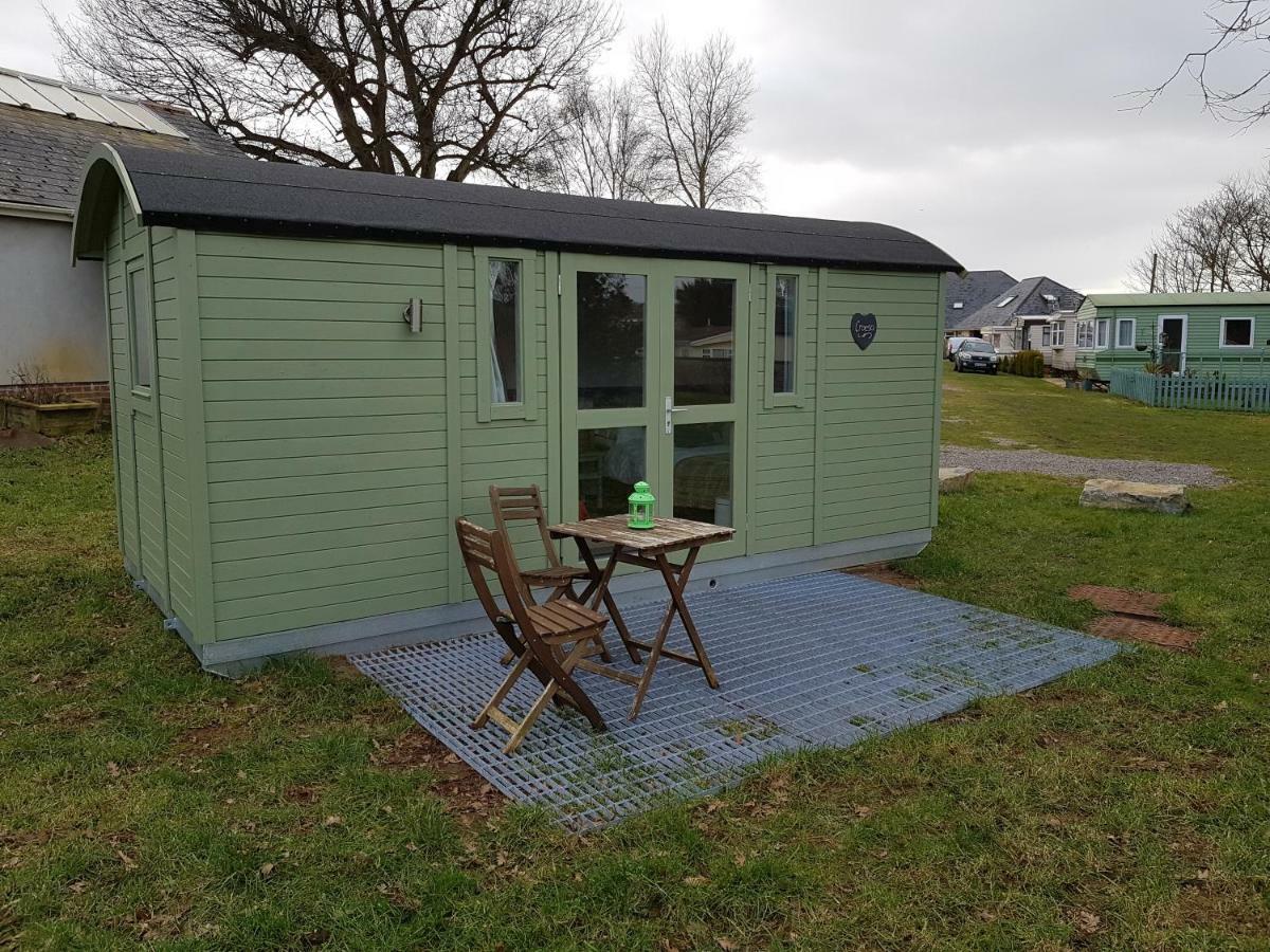 Acorn Camping And Caravan Park Llantwit Major Ngoại thất bức ảnh